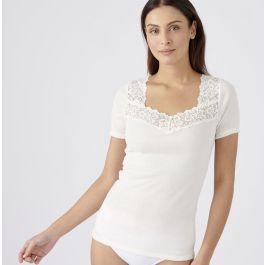 Le tee-shirt manche courte en dentelle blanc cassé