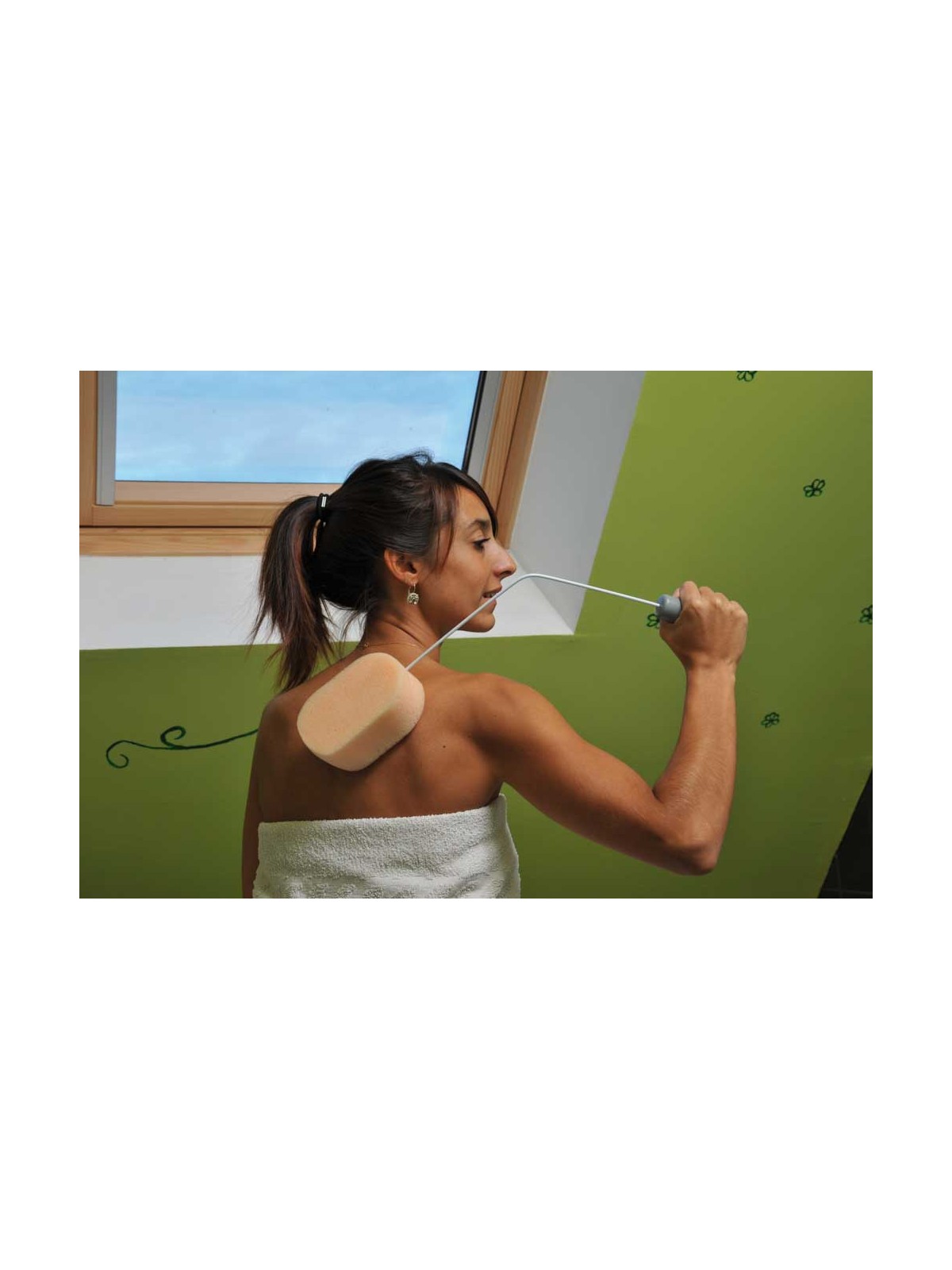 Eponge à manche pliable